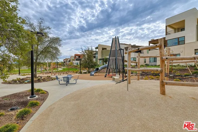 $649,000 | 27405 Journey Place, Unit 305, Valencia, CA 91381