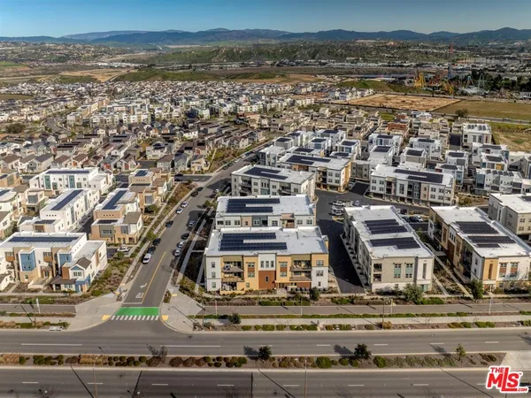 $629,000 | 27405 Journey Place, Unit 305, Valencia, CA 91381