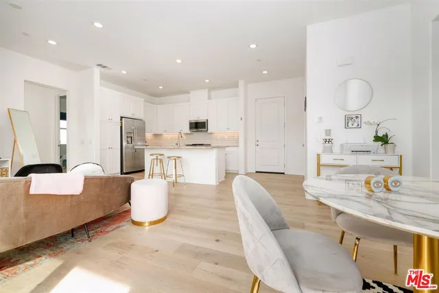 $649,000 | 27405 Journey Place, Unit 305, Valencia, CA 91381