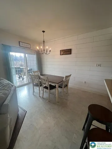 $330,000 | 35 Helene Court, Hamburg, PA 19526