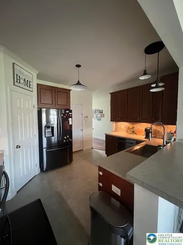 $330,000 | 35 Helene Court, Hamburg, PA 19526