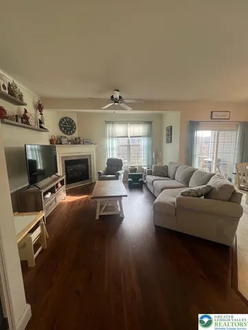 $330,000 | 35 Helene Court, Hamburg, PA 19526