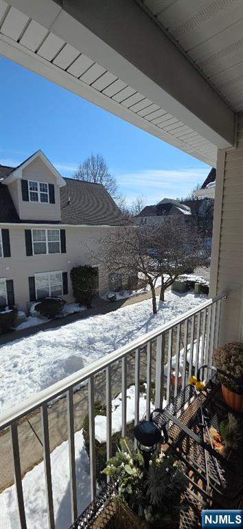 458 Cambridge Drive Butler, NJ 07405 - Photo 3 of 16