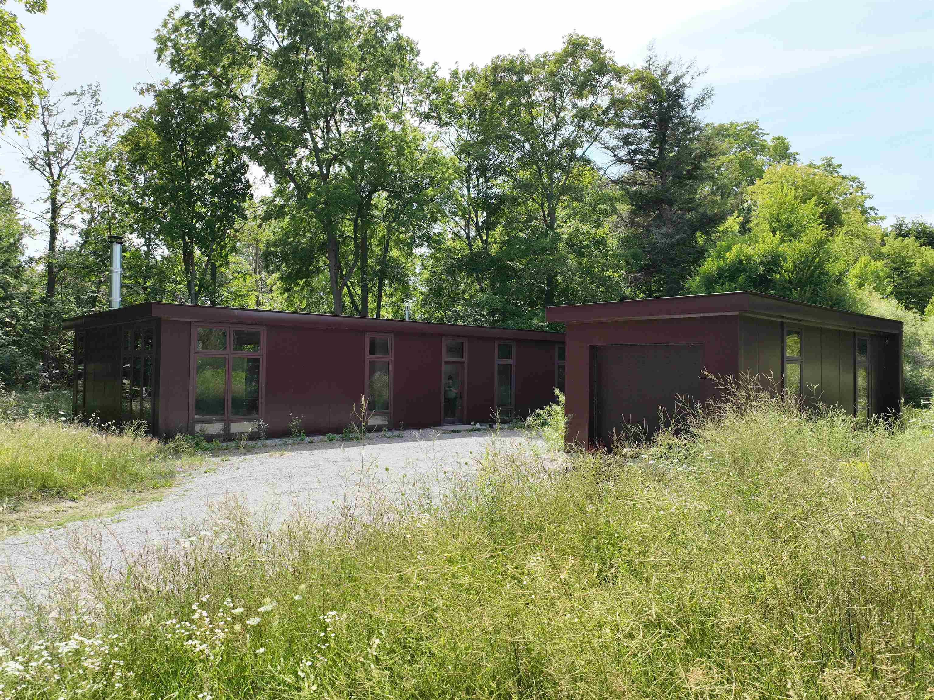 626 North Thunder Road Northport, MI 49670 - Photo 5 of 58 1947038-4319769c-f033-42e8-9044-4710c92ea0cc.JPG