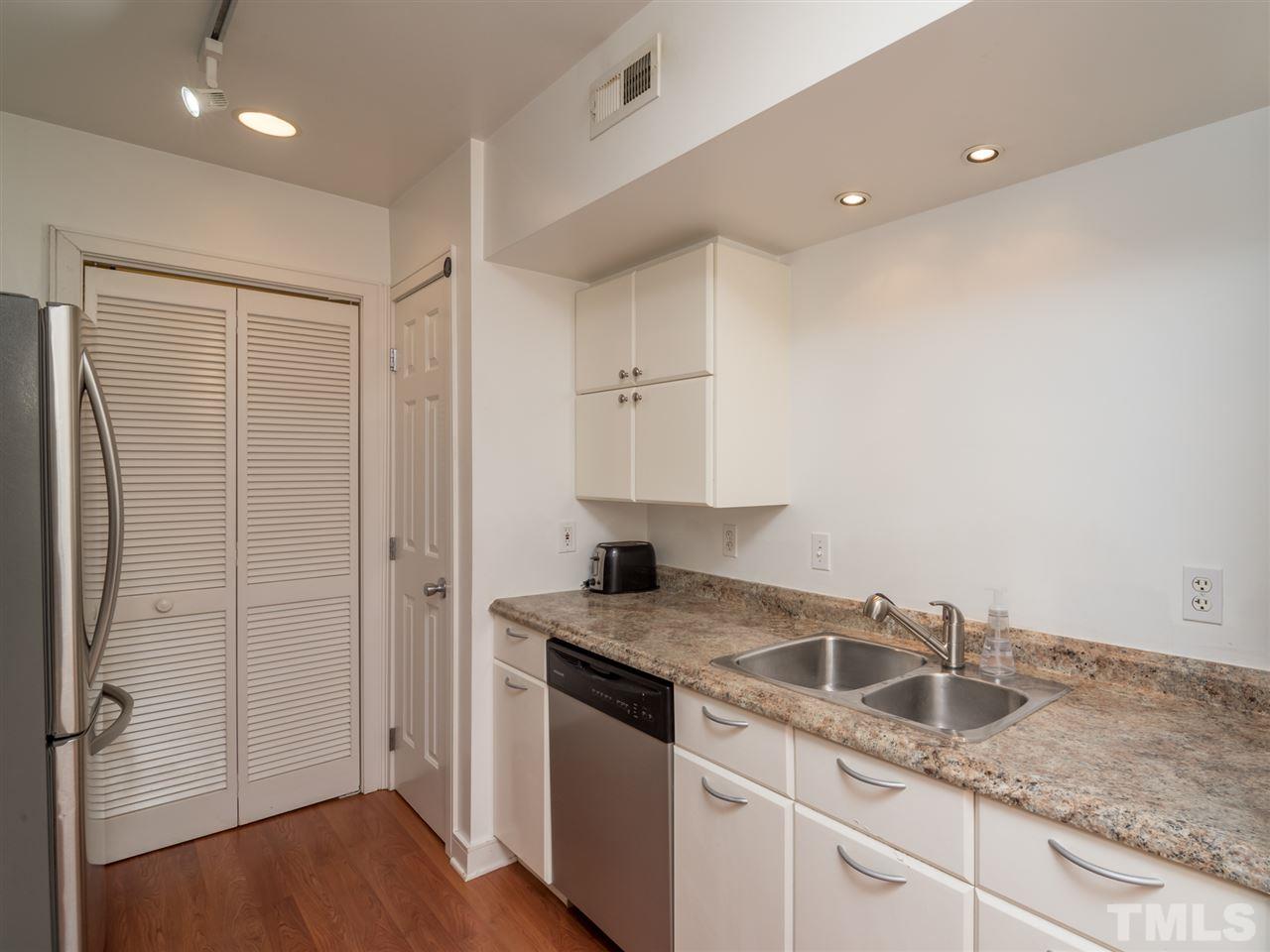 3700 Chimney Ridge Place, Unit 202 Durham, NC 27713 - Photo 3 of 18 Gallery Image 3