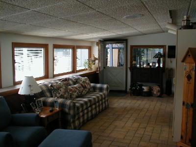 5052 Chapmans Road Allentown, PA 18104 - Photo 6 of 8 Gallery Image 6