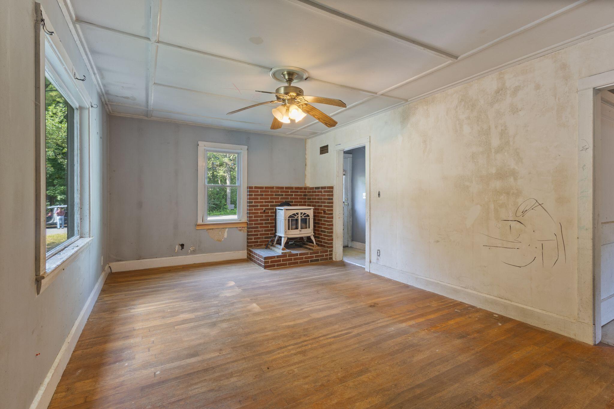 72 1st Rangeway Waterville, ME 04901 - Photo 7 of 28 Interior