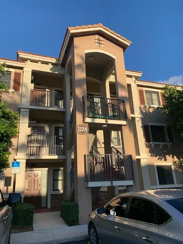 $2,000 | 22701 Southwest 88th Place, Unit 2049, Cutler Bay, FL 33190