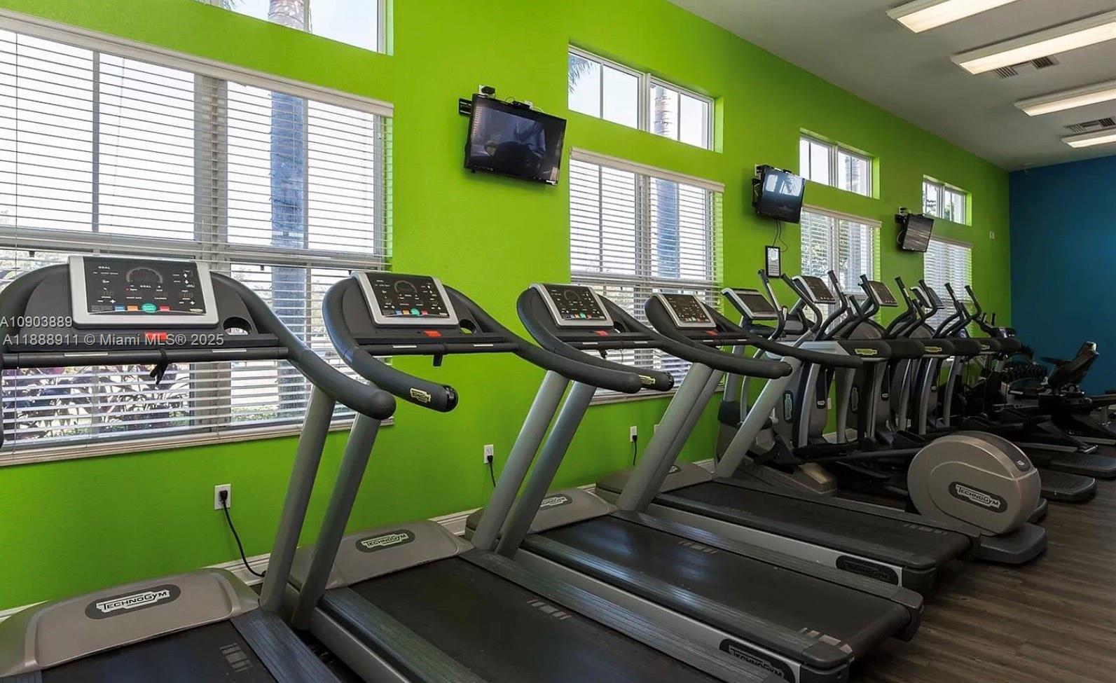 22701 Southwest 88th Place, Unit 2049 Cutler Bay, FL 33190 - Photo 8 of 11