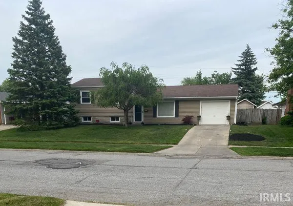 $169,900 | 1022 North Lincolnshire Boulevard, Marion, IN 46952