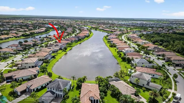 $659,900 | 5294 Ferrari Avenue, Ave Maria, FL 34142