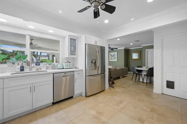 $6,200 | 8330 Southwest 171st Street, Palmetto Bay, FL 33157