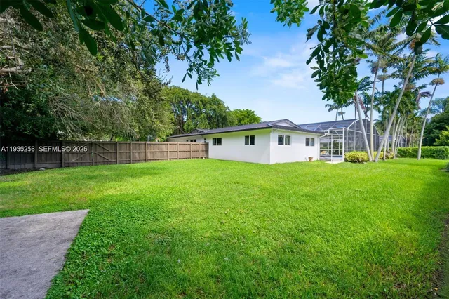 $6,200 | 8330 Southwest 171st Street, Palmetto Bay, FL 33157