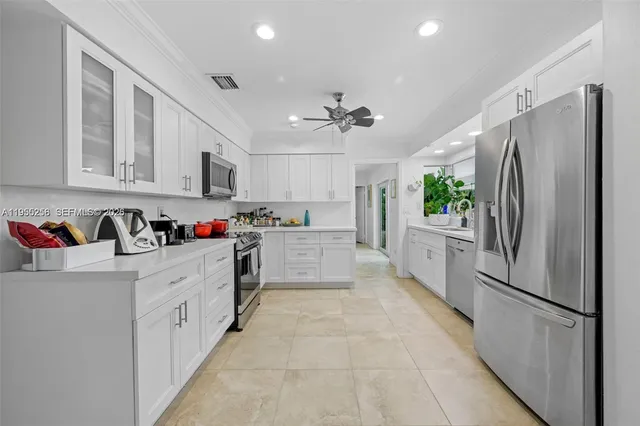 $6,200 | 8330 Southwest 171st Street, Palmetto Bay, FL 33157