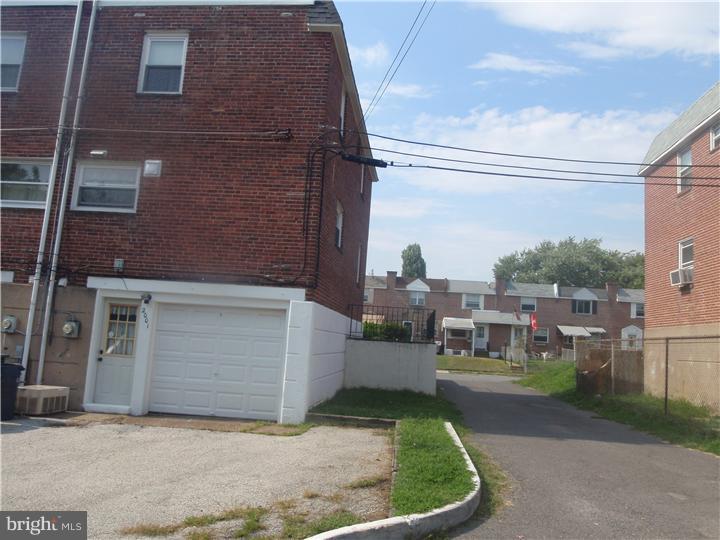 2001 Carter Road Folcroft, PA 19032 - Photo 17 of 18 Exterior Back