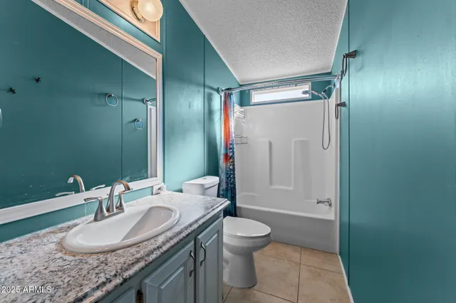 $215,000 | 26600 East Grandview Drive, Congress, AZ 85332