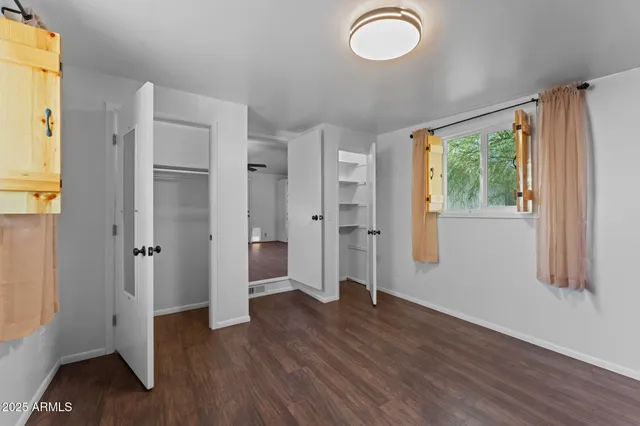 $215,000 | 26600 East Grandview Drive, Congress, AZ 85332