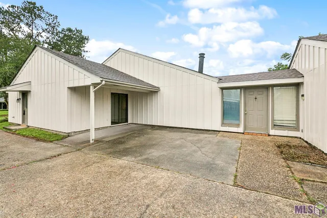 $389,900 | 12037 Oak Haven Avenue, Baton Rouge, LA 70810