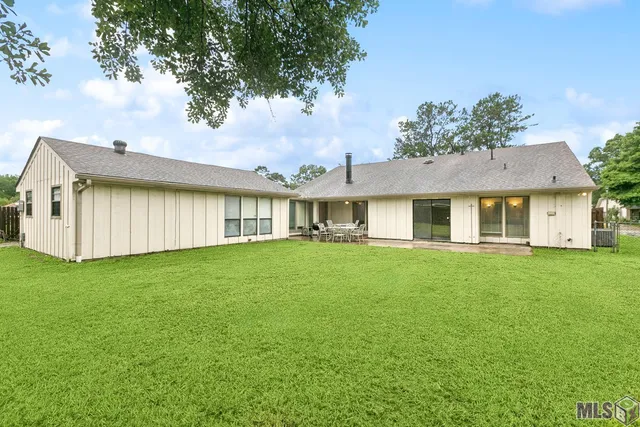 $389,900 | 12037 Oak Haven Avenue, Baton Rouge, LA 70810