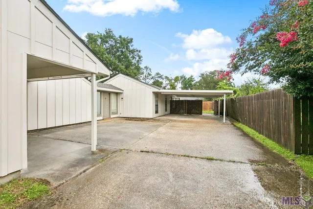 $389,900 | 12037 Oak Haven Avenue, Baton Rouge, LA 70810