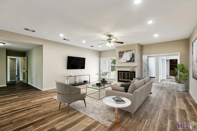$389,900 | 12037 Oak Haven Avenue, Baton Rouge, LA 70810
