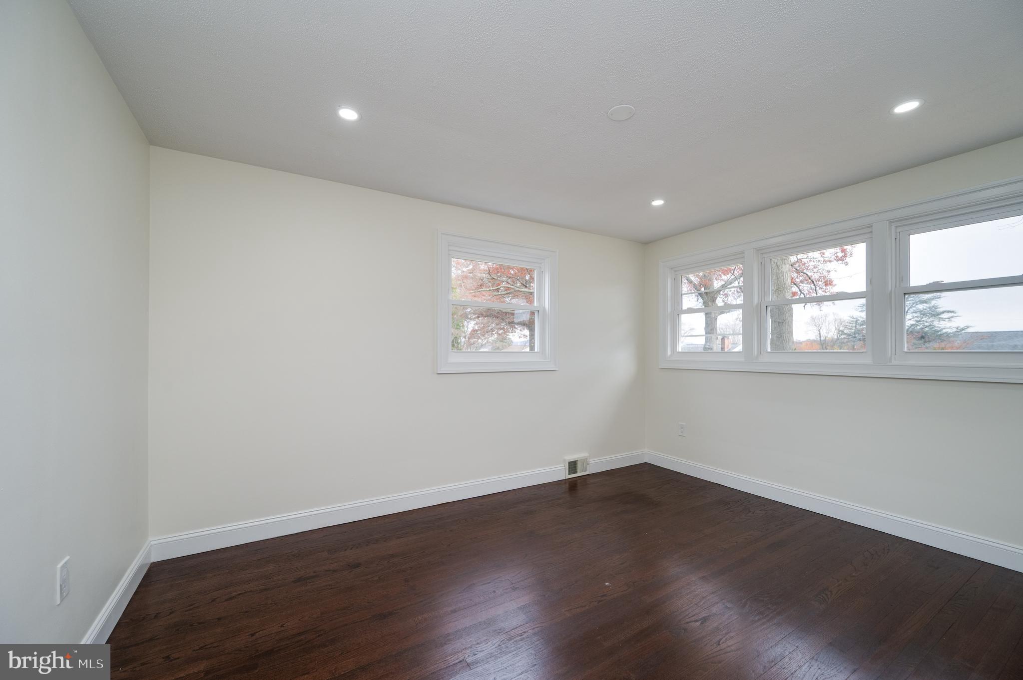 12 Vista Road Reading, PA 19610 - Photo 19 of 39 a view of a big room with wooden floor and windows