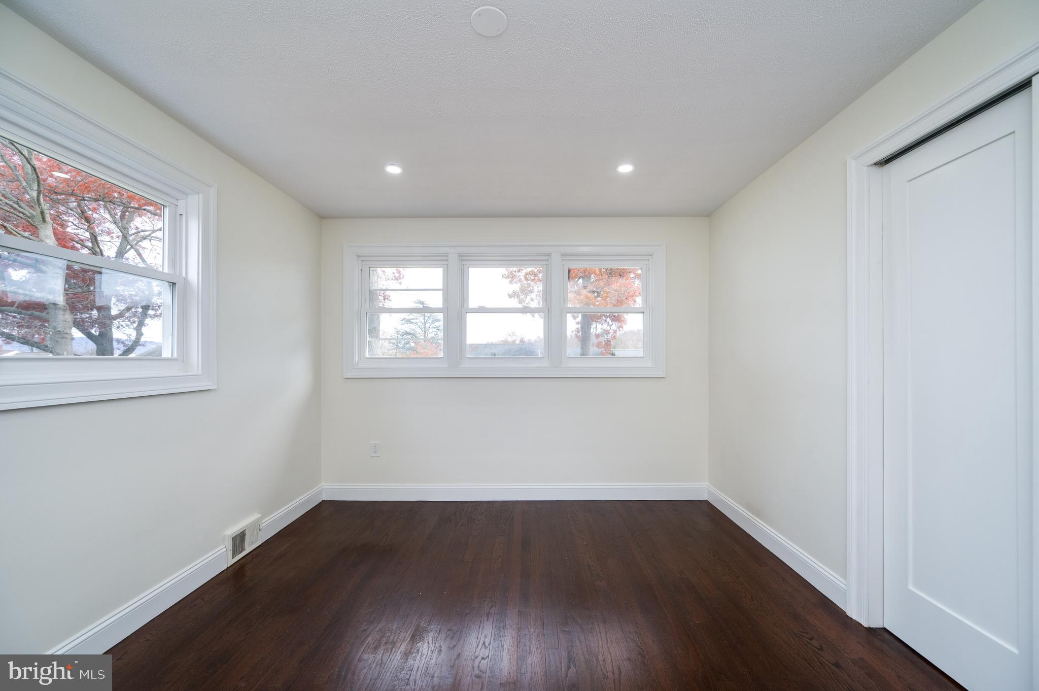 12 Vista Road Reading, PA 19610 - Photo 20 of 39 a view of empty room with wooden floor and fan