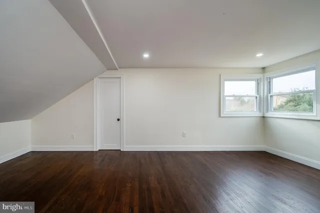 $2,600 | 12 Vista Road, Reading, PA 19610