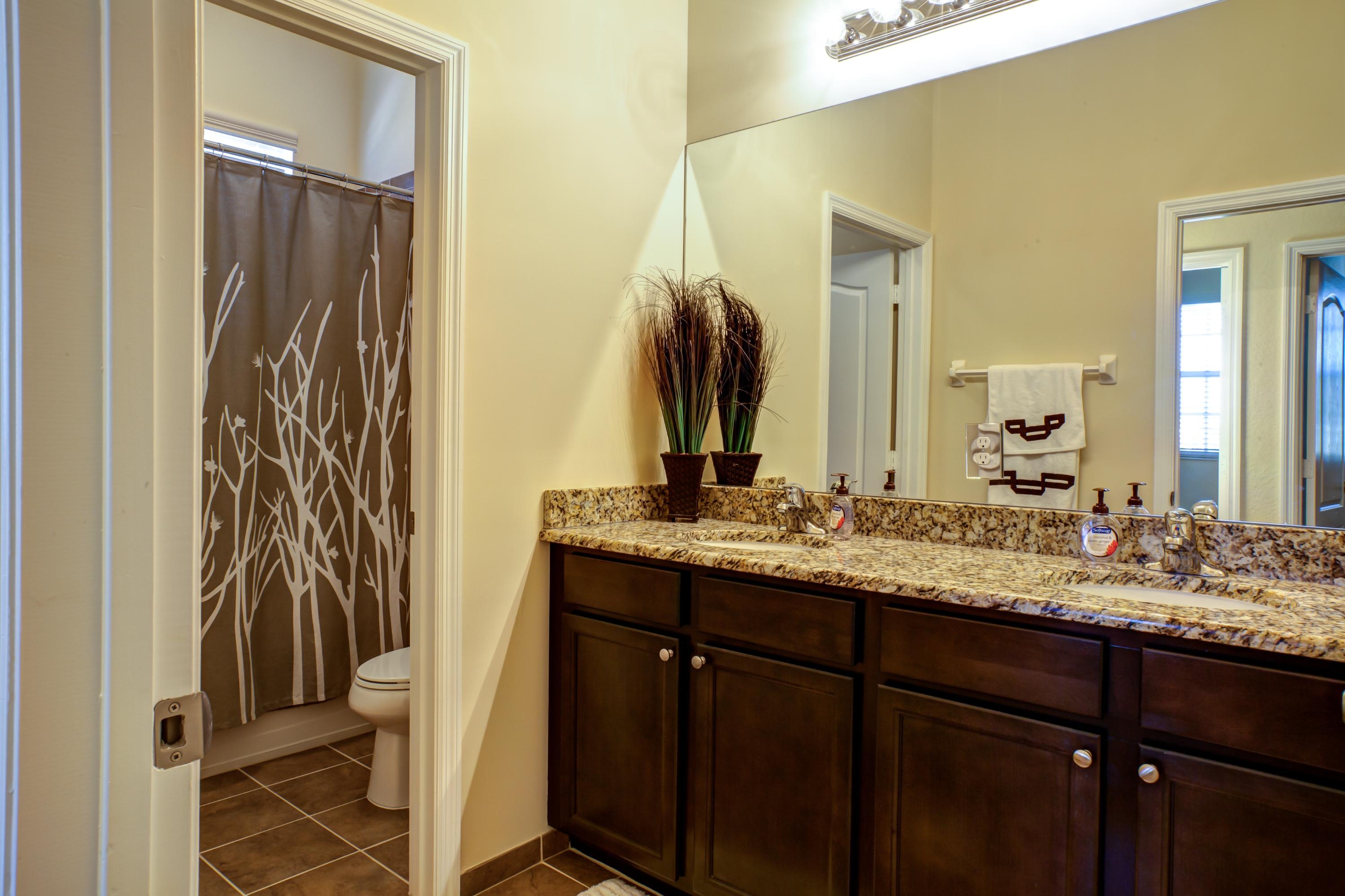 228 Behring Way Jupiter, FL 33458 - Photo 20 of 41 Rialto Final-33