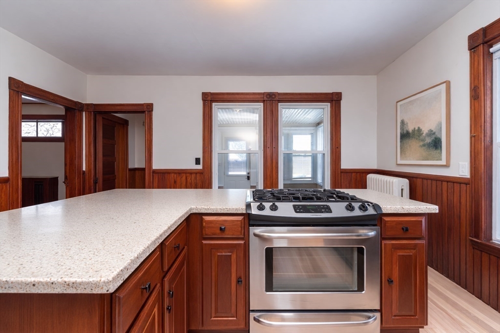 116 Winter Street Clinton, MA 01510 - Photo 11 of 40