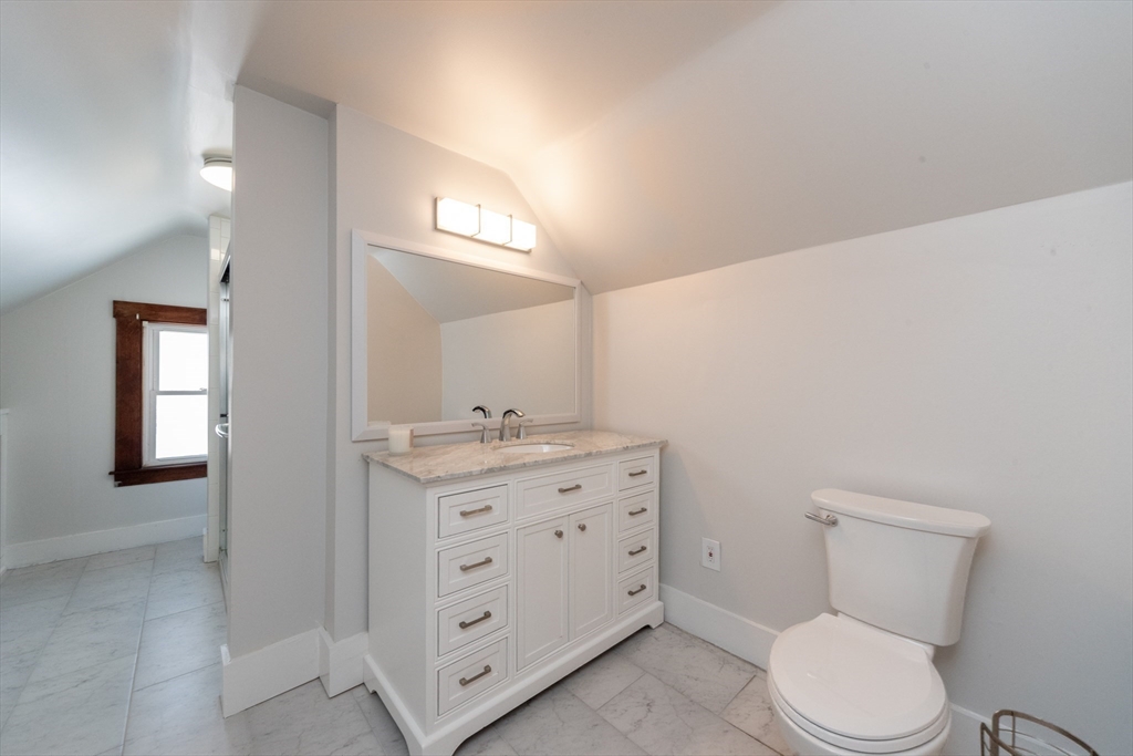 116 Winter Street Clinton, MA 01510 - Photo 26 of 40