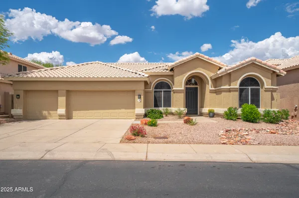 $795,000 | 6388 West Donald Drive, Glendale, AZ 85310