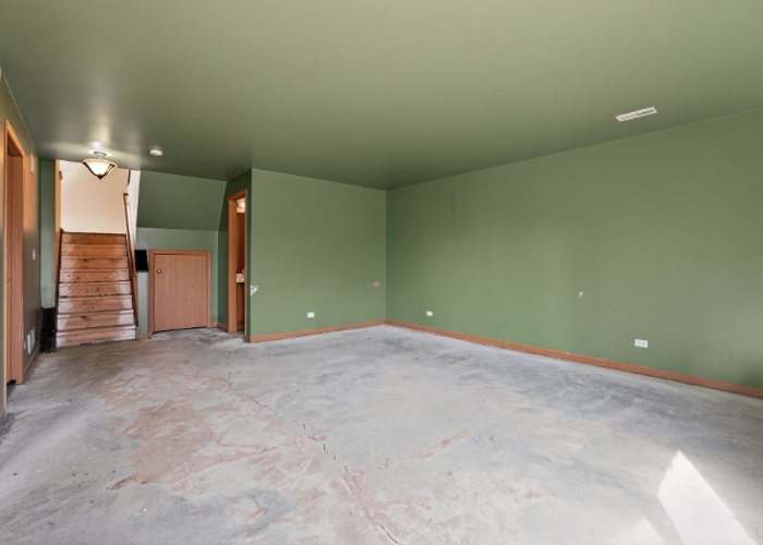 115 North McAree Road Waukegan, IL 60085 - Photo 18 of 21 a view of an empty room