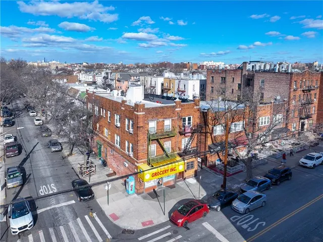 a buildings covered with tall buildings