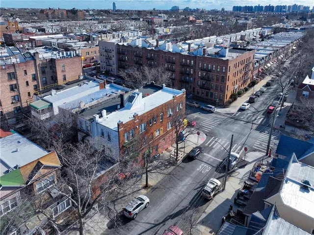 $1,799,000 | 97 Avenue South | Gravesend