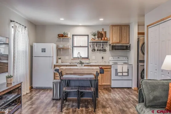 $1,212,000 | 770 North Laura Street, Ridgway, CO 81432