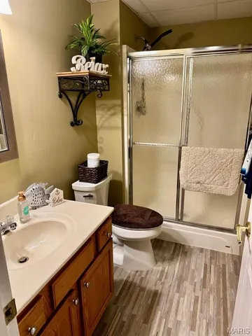 $419,900 | 305 Kingsbury Court, Highland, IL 62249