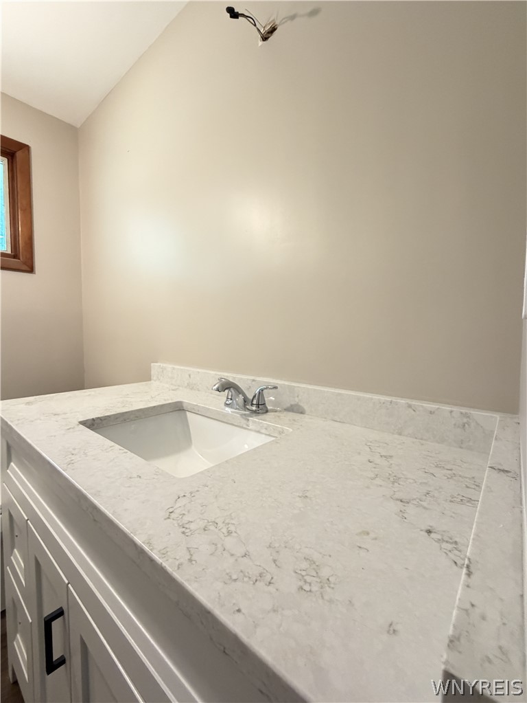 5255 Big Tree Road Orchard Park, NY 14127 - Photo 6 of 28