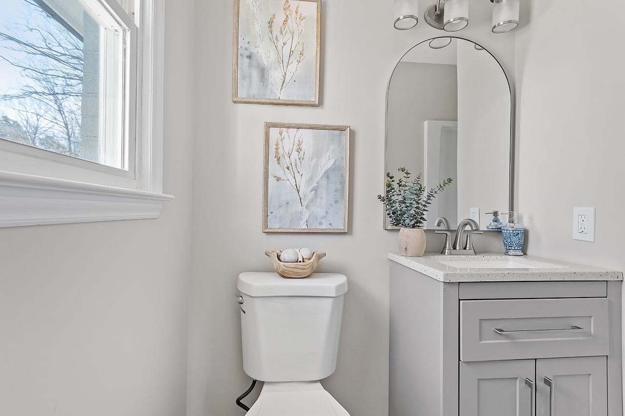 2930 Darrow Road Durham, NC 27704 - Photo 17 of 23 Photo 17