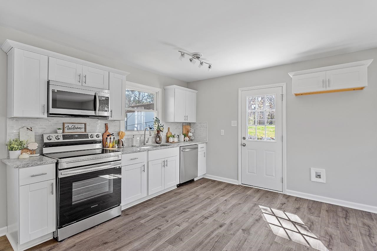 2930 Darrow Road Durham, NC 27704 - Photo 5 of 23 Photo 5