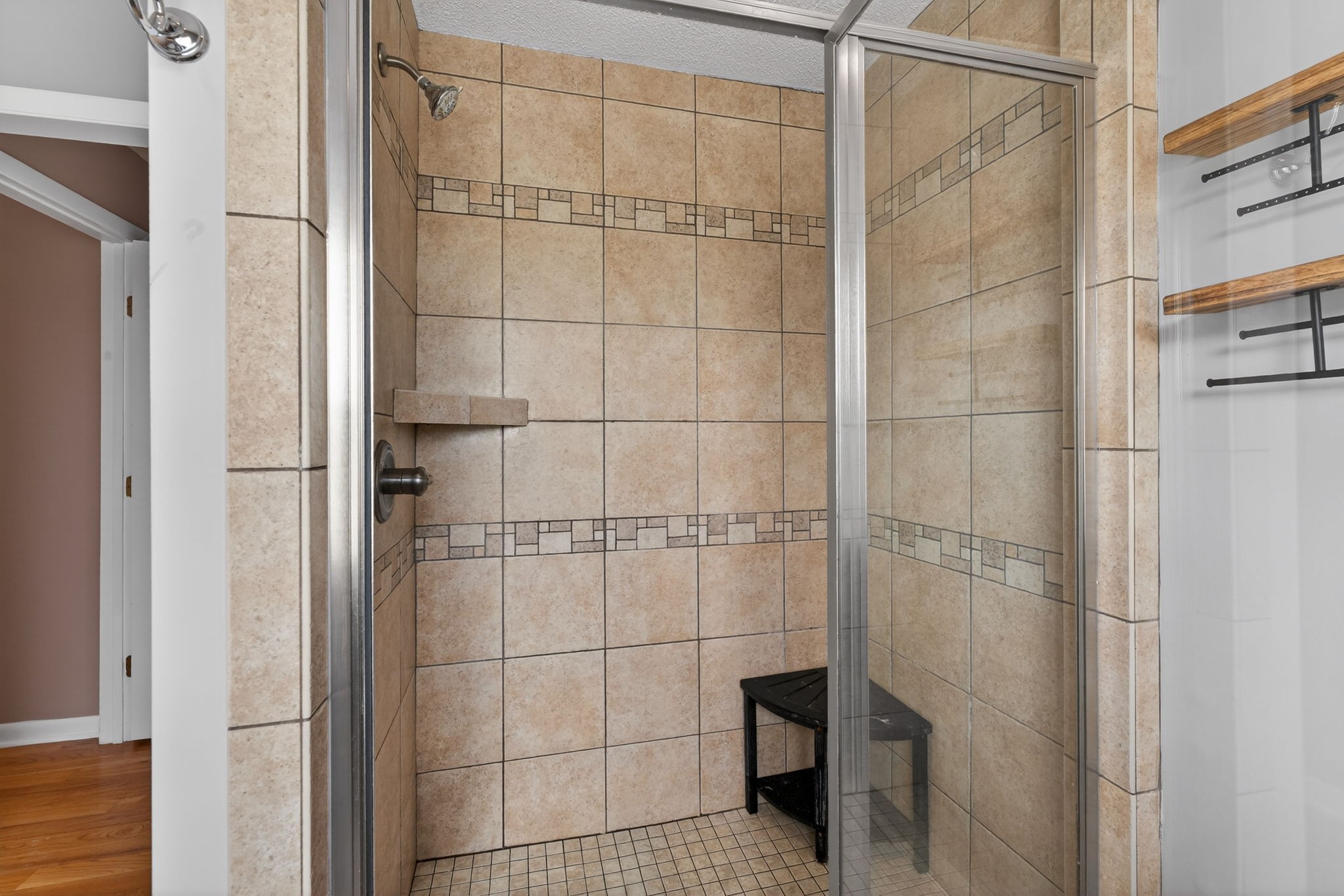 232 Loop Drive Winchester, TN 37398 - Photo 13 of 41 a bathroom with a shower