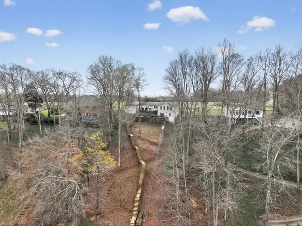 $1,099,000 | 232 Loop Drive, Winchester, TN 37398