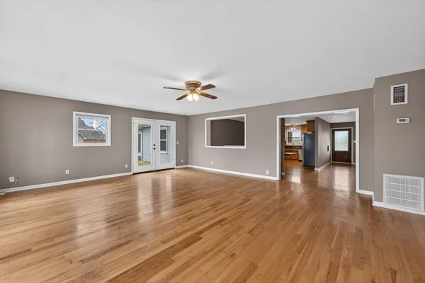 $1,099,000 | 232 Loop Drive, Winchester, TN 37398