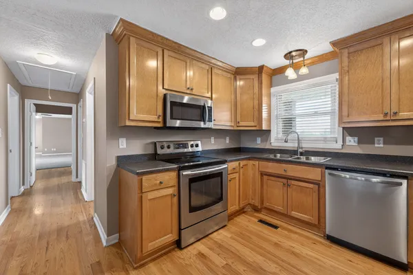 $1,099,000 | 232 Loop Drive, Winchester, TN 37398