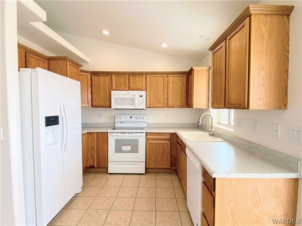 3697 North Mercury Road Golden Valley, AZ 86413 - Photo 9 of 27 Gallery Image 9