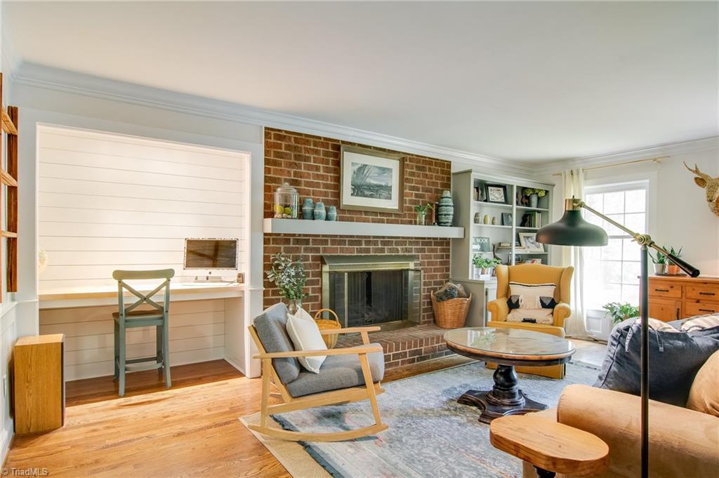 960 Bryanplace Road Winston-Salem, NC 27104 - Photo 12 of 30 Den remodeled for today's family with modern work space/children's corner