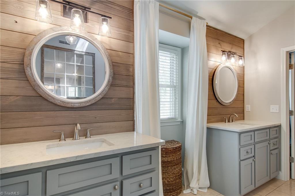 960 Bryanplace Road Winston-Salem, NC 27104 - Photo 18 of 30 Remodeled master bathroom