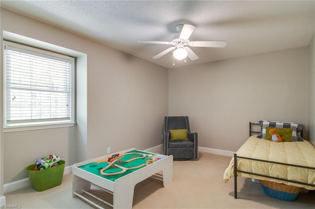 960 Bryanplace Road Winston-Salem, NC 27104 - Photo 23 of 30 Bedroom 5