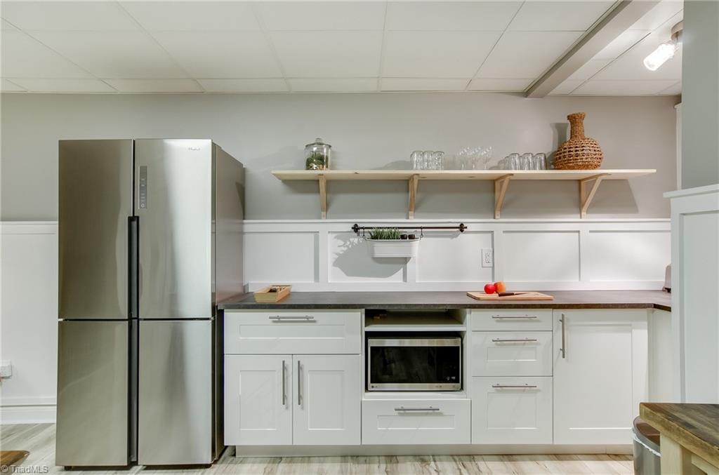 960 Bryanplace Road Winston-Salem, NC 27104 - Photo 26 of 30 Basement kitchenette