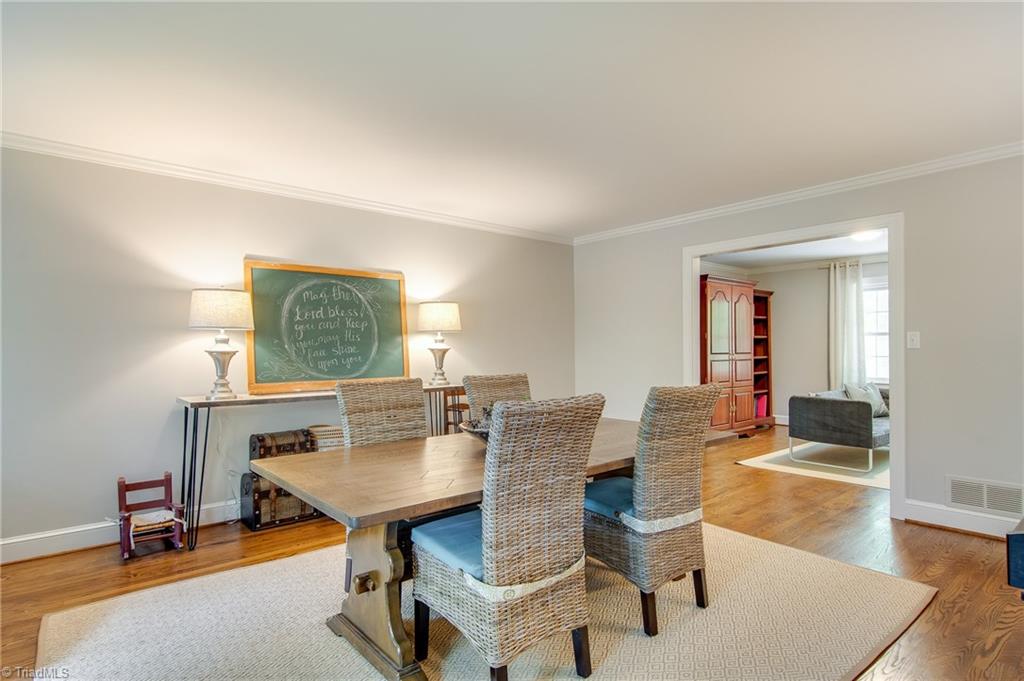 960 Bryanplace Road Winston-Salem, NC 27104 - Photo 6 of 30 Dining Room